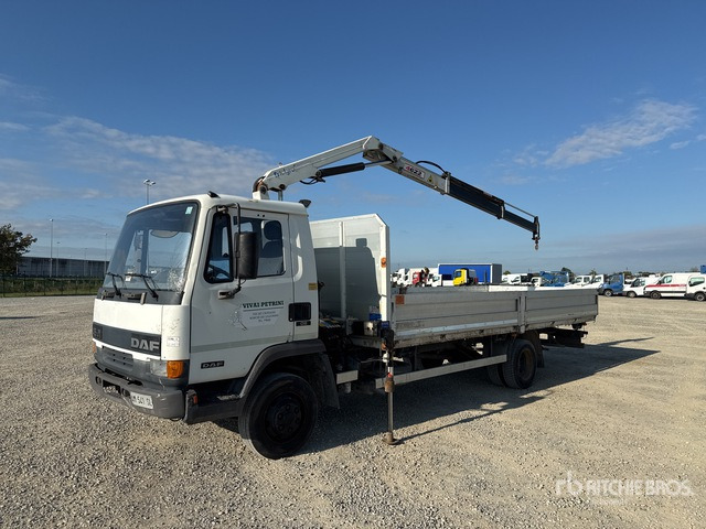 1996 DAF 150E2 PM 4622 2000 kg on 4x2 Flatbed Truck with Crane - Camion plateau, Camion grue: photos 2 1996 DAF 150E2 PM 4622 2000 kg on 4x2 Flatbed Truck with Crane - Camion plateau, Camion grue: photos 2