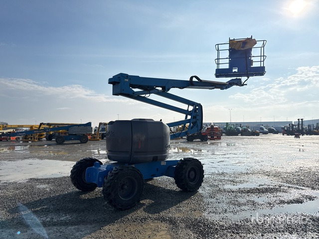 1998 Genie Z45/25 Telescopic Boom Lift - Nacelle articulée: photos 3 1998 Genie Z45/25 Telescopic Boom Lift - Nacelle articulée: photos 3