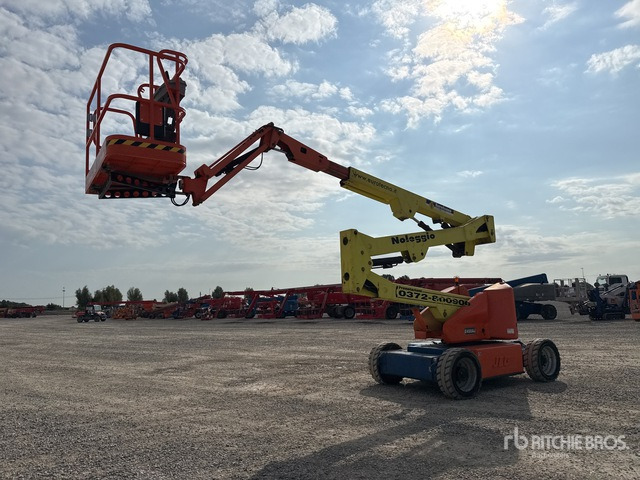 2004 JLG E450AJ Electric Articulating Boom Lift - Nacelle articulée: photos 2 2004 JLG E450AJ Electric Articulating Boom Lift - Nacelle articulée: photos 2