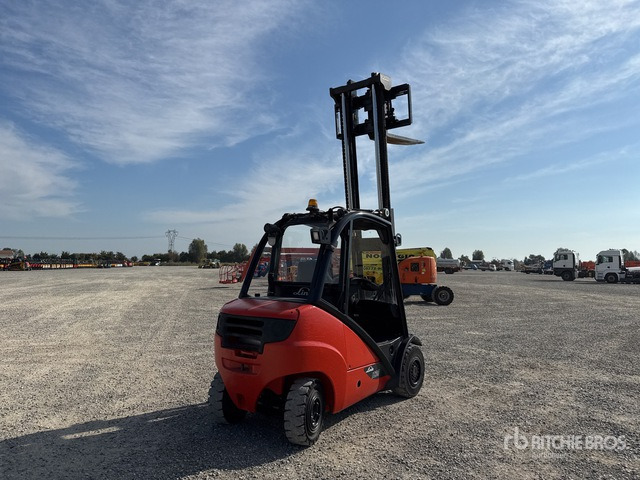2004 Linde H35D 3500 kg Forklift - Chariot élévateur: photos 3 2004 Linde H35D 3500 kg Forklift - Chariot élévateur: photos 3