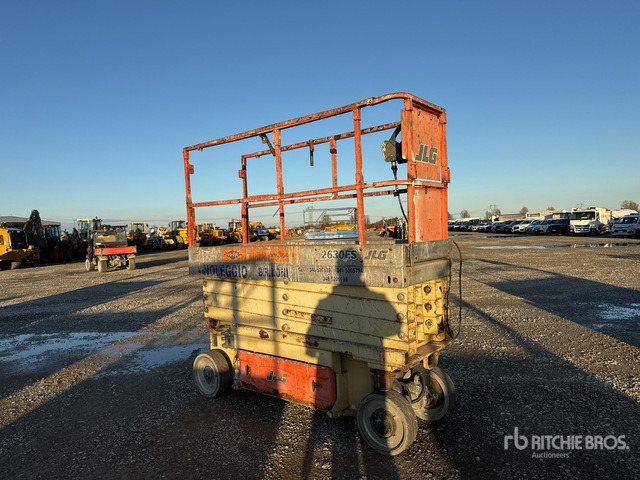 2006 JLG 2630 Electric (Inoperable) Scissor Lift - Nacelle ciseaux: photos 2 2006 JLG 2630 Electric (Inoperable) Scissor Lift - Nacelle ciseaux: photos 2