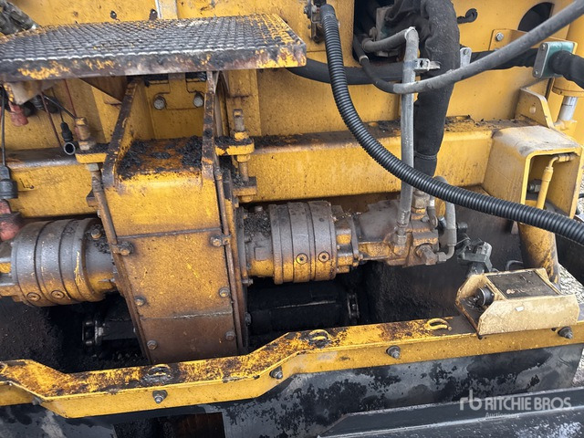 2010 Cat AP600D Wheel Asphalt Paver - Finisseur: photos 5 2010 Cat AP600D Wheel Asphalt Paver - Finisseur: photos 5