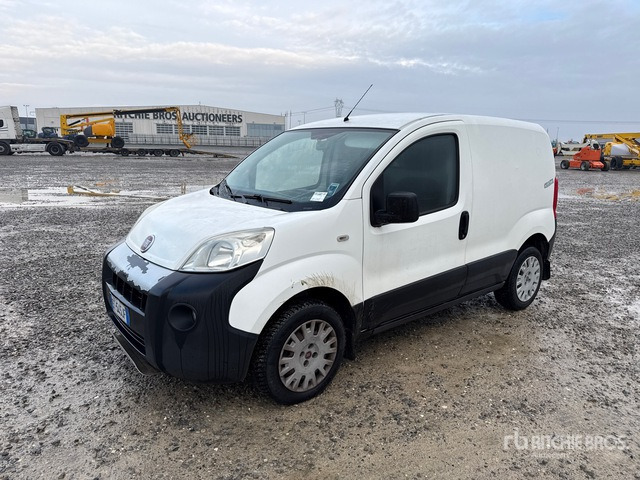 2013 Fiat Fiorino Van Truck - Camion fourgon: photos 1 2013 Fiat Fiorino Van Truck - Camion fourgon: photos 1
