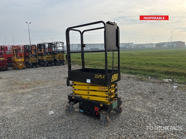 2014 Airo XLP5 E Electric (Inoperable) Scissor Lift - Nacelle ciseaux: photos 1 2014 Airo XLP5 E Electric (Inoperable) Scissor Lift - Nacelle ciseaux: photos 1