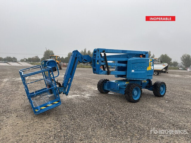 2014 Genie Z45/25J Diesel (Inoperable) Articulating Boom Lift - Nacelle articulée: photos 1 2014 Genie Z45/25J Diesel (Inoperable) Articulating Boom Lift - Nacelle articulée: photos 1