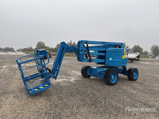 2014 Genie Z45/25J Diesel (Inoperable) Articulating Boom Lift - Nacelle articulée: photos 4 2014 Genie Z45/25J Diesel (Inoperable) Articulating Boom Lift - Nacelle articulée: photos 4