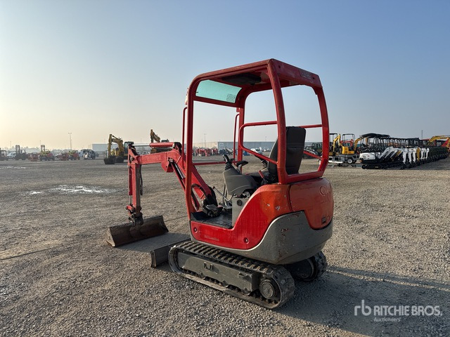 2014 Yanmar SV17 Mini Excavator: <6.6t - Mini pelle: photos 2 2014 Yanmar SV17 Mini Excavator: <6.6t - Mini pelle: photos 2