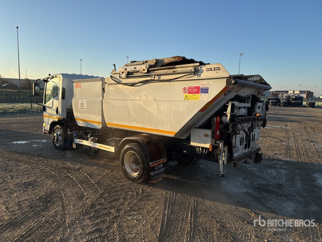 2015 Isuzu P75 Waste Collection Truck - Benne à ordures ménagères: photos 2 2015 Isuzu P75 Waste Collection Truck - Benne à ordures ménagères: photos 2