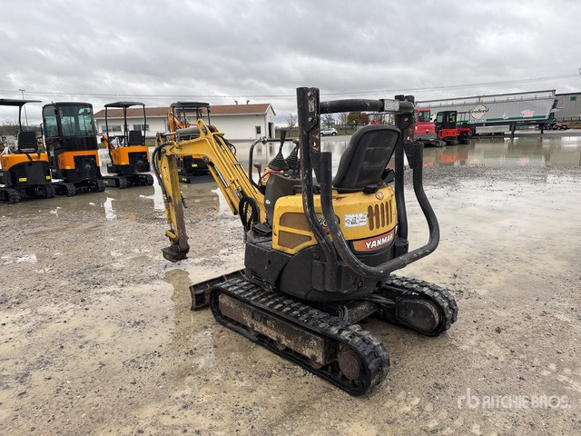 2015 Yanmar VIO10 Mini Excavator: <6.6t - Mini pelle: photos 2 2015 Yanmar VIO10 Mini Excavator: <6.6t - Mini pelle: photos 2