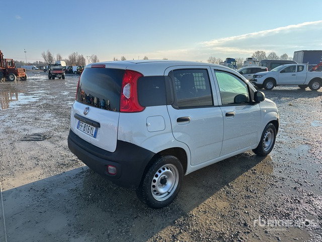 2016 Fiat Panda 1.3 MJT 80CV SES POP Van Truck - Camion fourgon: photos 3 2016 Fiat Panda 1.3 MJT 80CV SES POP Van Truck - Camion fourgon: photos 3