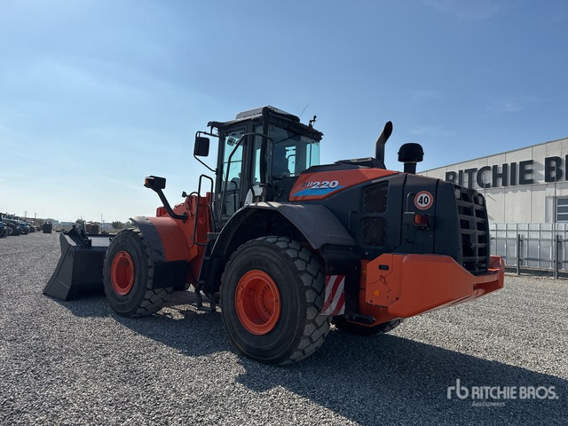 2017 Hitachi Zaxis W220.6 Pala gommata - Chargeuse sur pneus: photos 4 2017 Hitachi Zaxis W220.6 Pala gommata - Chargeuse sur pneus: photos 4