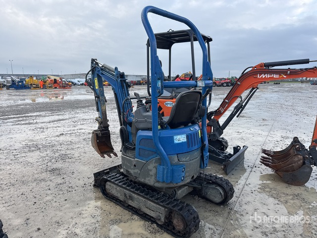 2017 Yanmar VIO12 (Inoperable) Mini Excavator: <6.6t - Mini pelle: photos 3 2017 Yanmar VIO12 (Inoperable) Mini Excavator: <6.6t - Mini pelle: photos 3