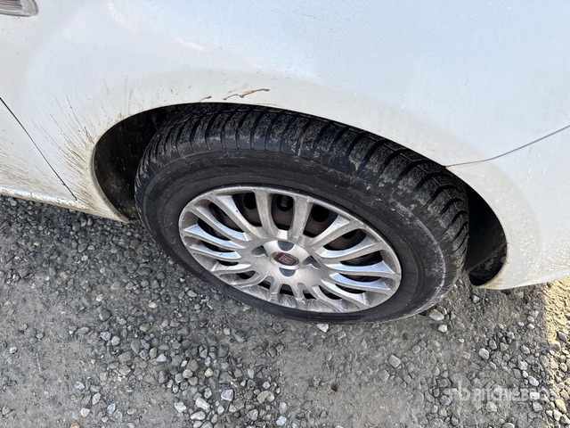 2018 Fiat Grande Punto Van Truck - Voiture: photos 4 2018 Fiat Grande Punto Van Truck - Voiture: photos 4