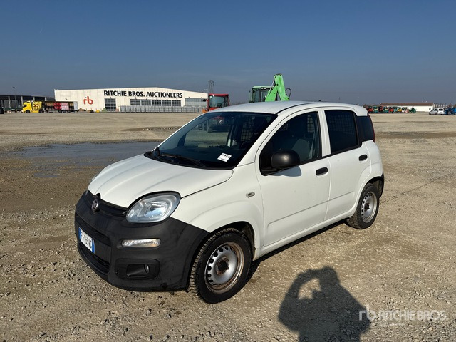 2018 Fiat Panda 1.2 69CV VAN EURO 6DT POP Van Truck - Camion fourgon: photos 1 2018 Fiat Panda 1.2 69CV VAN EURO 6DT POP Van Truck - Camion fourgon: photos 1