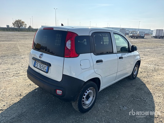2018 Fiat Panda 1.2 69CV VAN EURO 6DT POP Van Truck - Camion fourgon: photos 4 2018 Fiat Panda 1.2 69CV VAN EURO 6DT POP Van Truck - Camion fourgon: photos 4