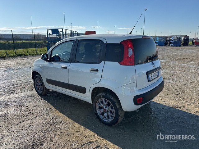2018 Fiat Panda Automobile - Voiture: photos 2 2018 Fiat Panda Automobile - Voiture: photos 2