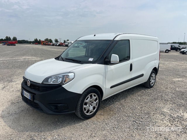 2019 Fiat Doblo Cargo Autocarro furgonato - Fourgonnette: photos 1 2019 Fiat Doblo Cargo Autocarro furgonato - Fourgonnette: photos 1