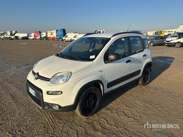 2019 Fiat Panda 0.9 TWINAIR TURBO 85CV SeS E6-T ... Automobile - Voiture: photos 1 2019 Fiat Panda 0.9 TWINAIR TURBO 85CV SeS E6-T ... Automobile - Voiture: photos 1
