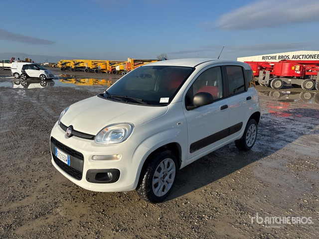 2019 Fiat Panda BERLINA 900CC 85CV VAN EU6D 4X4 ... Van Truck - Camion fourgon: photos 1 2019 Fiat Panda BERLINA 900CC 85CV VAN EU6D 4X4 ... Van Truck - Camion fourgon: photos 1