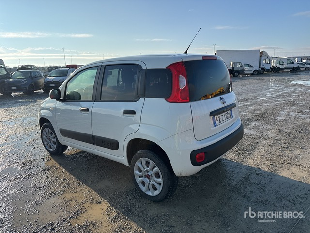 2019 Fiat Panda BERLINA 900CC 85CV VAN EU6D 4X4 ... Van Truck - Camion fourgon: photos 2 2019 Fiat Panda BERLINA 900CC 85CV VAN EU6D 4X4 ... Van Truck - Camion fourgon: photos 2