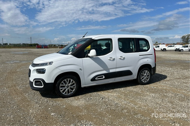 2021 Citroen Berlingo Autocarro furgonato - Fourgonnette: photos 2 2021 Citroen Berlingo Autocarro furgonato - Fourgonnette: photos 2