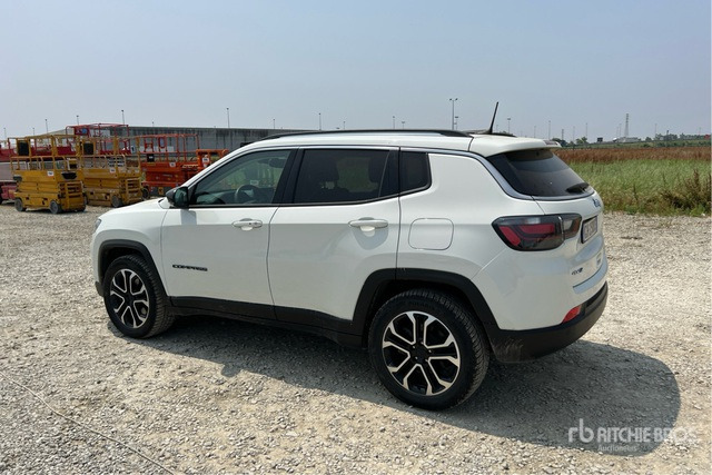2021 Jeep Compass 1.3 T4 PHEV 190CV LIMITED 4XE SUV - SUV: photos 2 2021 Jeep Compass 1.3 T4 PHEV 190CV LIMITED 4XE SUV - SUV: photos 2