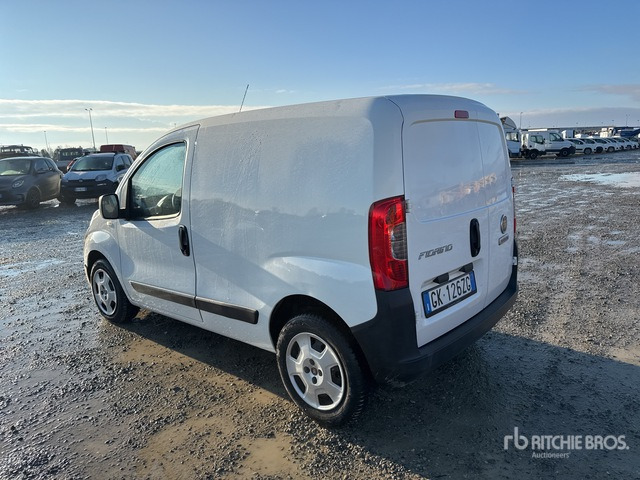2022 Fiat Fiorino 1.3 MULTIJET 95 CV E6D-FINAL SX Van Truck - Camion fourgon: photos 2 2022 Fiat Fiorino 1.3 MULTIJET 95 CV E6D-FINAL SX Van Truck - Camion fourgon: photos 2