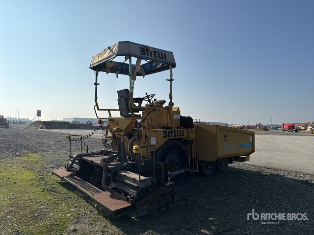 Bitelli BB30 Asphalt Paver - Finisseur: photos 3 Bitelli BB30 Asphalt Paver - Finisseur: photos 3