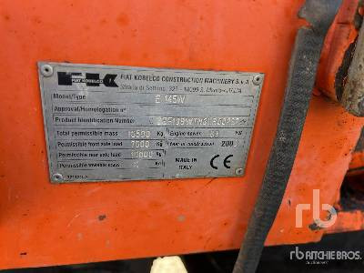 FIAT KOBELCO E145W - Pelle sur pneus: photos 5 FIAT KOBELCO E145W - Pelle sur pneus: photos 5