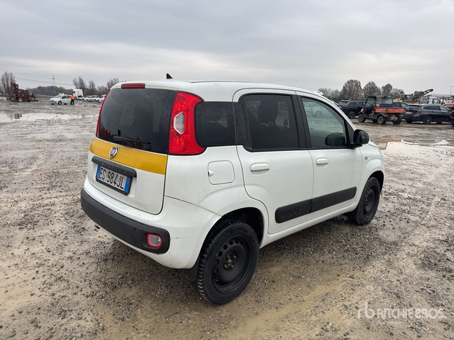Fiat Panda Automobile - Camion fourgon: photos 3 Fiat Panda Automobile - Camion fourgon: photos 3