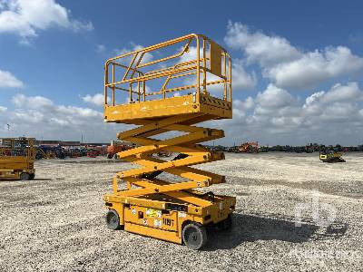 HAULOTTE COMPACT 10 Electric - Nacelle ciseaux: photos 1 HAULOTTE COMPACT 10 Electric - Nacelle ciseaux: photos 1