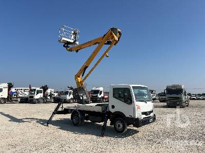 NISSAN CABSTAR Snake 2112 Smart on - Camion avec nacelle: photos 4 NISSAN CABSTAR Snake 2112 Smart on - Camion avec nacelle: photos 4