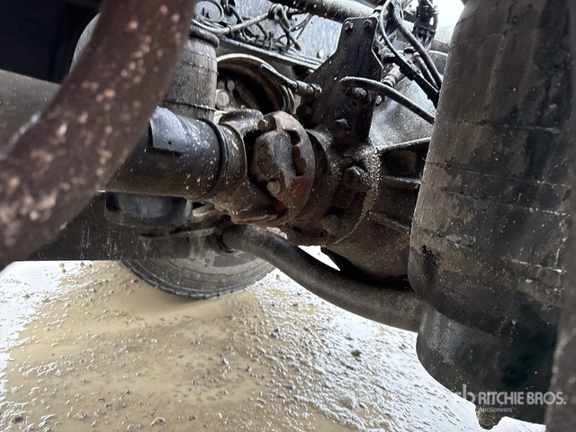 2008 Scania CV420 4x2 S/A Sleeper Truck Tractor - Tracteur routier: photos 4 2008 Scania CV420 4x2 S/A Sleeper Truck Tractor - Tracteur routier: photos 4