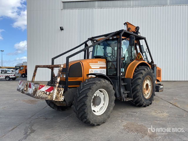 2001 Renault 715 RZ 4x4 Tracteur Agricole 4WD Tractor - Tracteur agricole: photos 1 2001 Renault 715 RZ 4x4 Tracteur Agricole 4WD Tractor - Tracteur agricole: photos 1