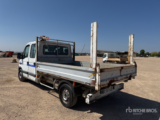 2005 Renault Master dCi100 Camion Benne (Inoperable) Dump Truck: Light Duty - Utilitaire benne, Utilitaire double cabine: photos 4 2005 Renault Master dCi100 Camion Benne (Inoperable) Dump Truck: Light Duty - Utilitaire benne, Utilitaire double cabine: photos 4