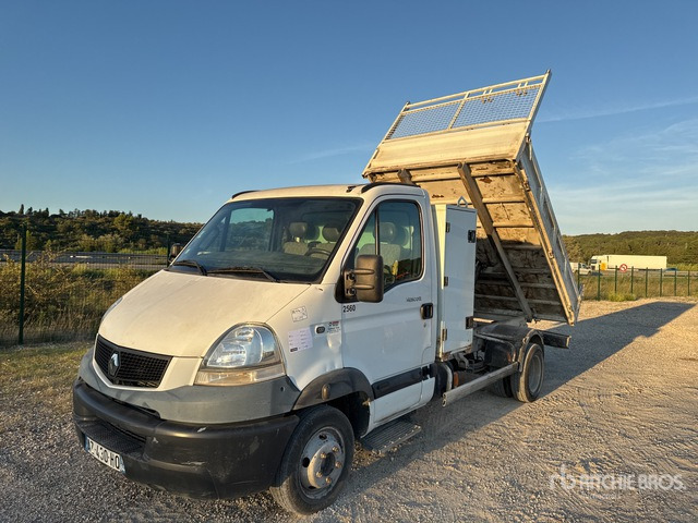 2008 Renault Mascott 130 dxi 4x2 Camion Benne Dump Truck: Light Duty - Utilitaire benne: photos 1 2008 Renault Mascott 130 dxi 4x2 Camion Benne Dump Truck: Light Duty - Utilitaire benne: photos 1