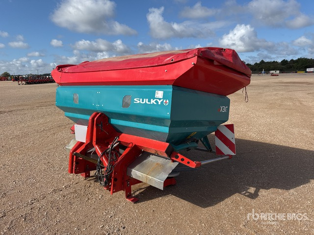 2008 Sulky X36 36 m 3-Point 3600 L Epandeur A ... Fertilizer Spreader - Distributeur d'engrais: photos 2 2008 Sulky X36 36 m 3-Point 3600 L Epandeur A ... Fertilizer Spreader - Distributeur d'engrais: photos 2