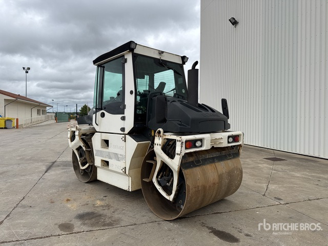 2011 Bomag BW154AP-AM Compacteur Vibrant Tandem Double Drum Roller - Rouleau compresseur: photos 4 2011 Bomag BW154AP-AM Compacteur Vibrant Tandem Double Drum Roller - Rouleau compresseur: photos 4