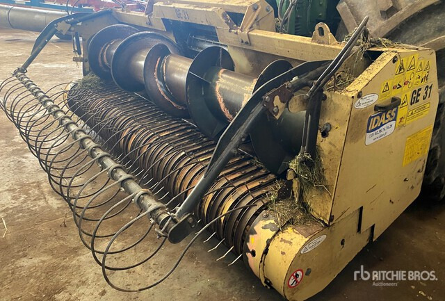 2013 Idass GE31 Pick-up Fixe Universel Pour Ens ... Forage Harvester Pickup Header - Broyeur/ Épareuse: photos 1 2013 Idass GE31 Pick-up Fixe Universel Pour Ens ... Forage Harvester Pickup Header - Broyeur/ Épareuse: photos 1