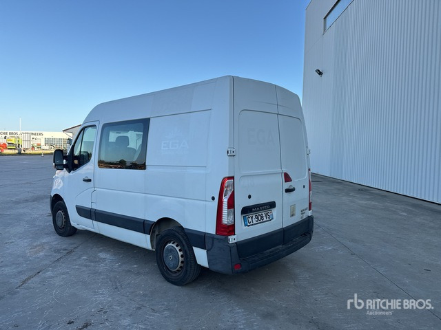 2013 Renault Master Vehicule Utilitaire Cargo Van - Fourgon utilitaire, Utilitaire double cabine: photos 3 2013 Renault Master Vehicule Utilitaire Cargo Van - Fourgon utilitaire, Utilitaire double cabine: photos 3