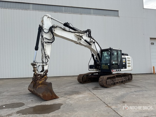 2015 Cat 320E L Pelle Sur Chenilles Tracked Excavator - Pelle sur chenille: photos 2 2015 Cat 320E L Pelle Sur Chenilles Tracked Excavator - Pelle sur chenille: photos 2