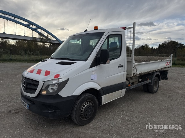 2016 Mercedes-Benz Sprinter 516 CDI 4x2 Camion Benne Dump Truck: Light Duty - Camion benne: photos 1 2016 Mercedes-Benz Sprinter 516 CDI 4x2 Camion Benne Dump Truck: Light Duty - Camion benne: photos 1