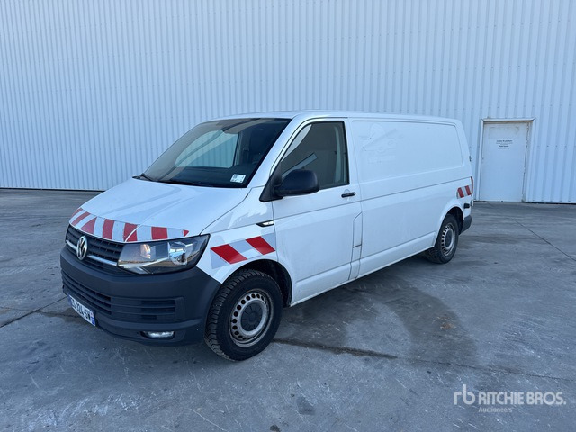 2017 Volkswagen Transporter TDI 4 Motion Vehicule Utilitaire Cargo Van - Fourgonnette: photos 1 2017 Volkswagen Transporter TDI 4 Motion Vehicule Utilitaire Cargo Van - Fourgonnette: photos 1