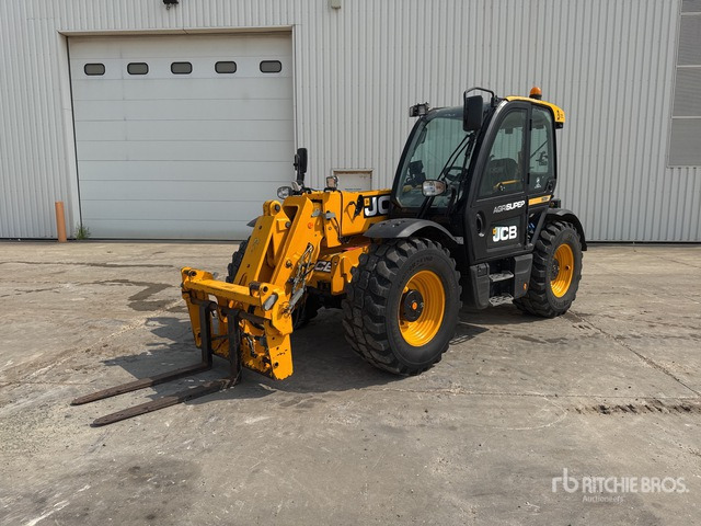 2021 JCB 542-70 AgriSuper Chariot Telescopique Telehandler - Chariot télescopique: photos 2 2021 JCB 542-70 AgriSuper Chariot Telescopique Telehandler - Chariot télescopique: photos 2