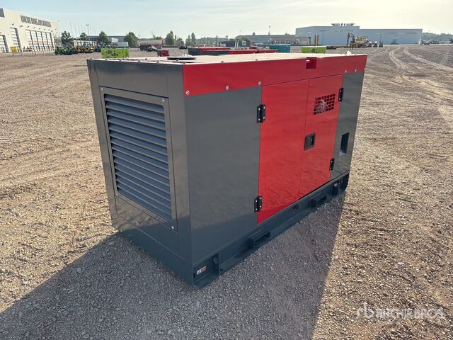 Devol VG-R30 Generator Set - Groupe électrogène: photos 3 Devol VG-R30 Generator Set - Groupe électrogène: photos 3
