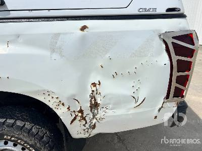 Camion plateau ISUZU 4x4 Crew Cab Pick-up: photos 24