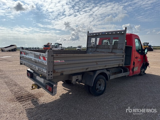 Renault Master Camion ? benne basculante?: l?ger - Utilitaire benne: photos 4 Renault Master Camion ? benne basculante?: l?ger - Utilitaire benne: photos 4