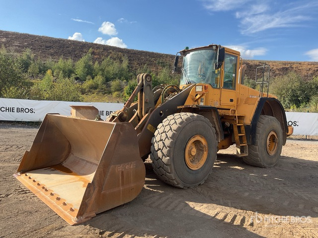 2004 Volvo L150E Wheel Loader - Chargeuse sur pneus: photos 2 2004 Volvo L150E Wheel Loader - Chargeuse sur pneus: photos 2