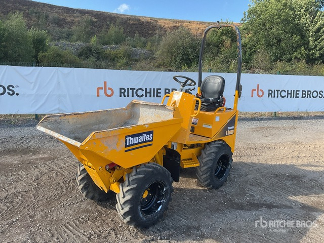 2009 Thwaites MACH201 1 ton 4x4 Hi-Tip Dumper - Mini tombereau: photos 1 2009 Thwaites MACH201 1 ton 4x4 Hi-Tip Dumper - Mini tombereau: photos 1