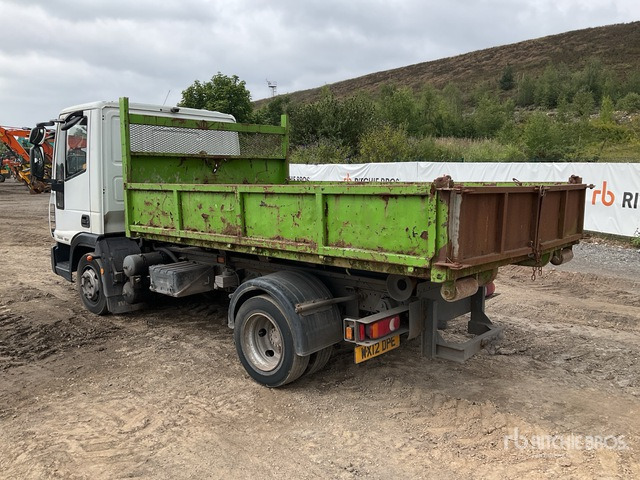 2012 Iveco Eurocargo 75E16 4x2 Roll-Off Truck - Broyeur/ Épareuse: photos 3 2012 Iveco Eurocargo 75E16 4x2 Roll-Off Truck - Broyeur/ Épareuse: photos 3